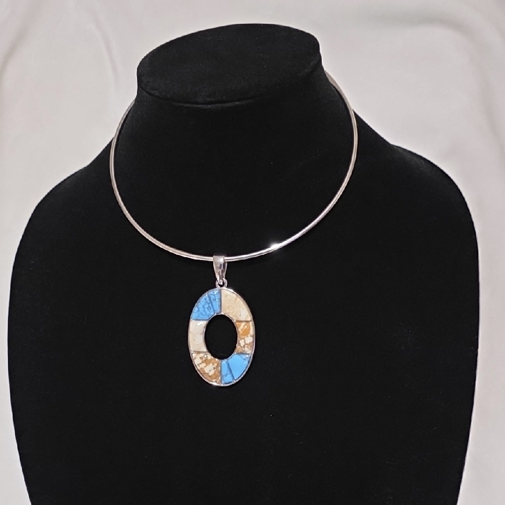 Elegant Silver Necklace with‎ Blue and Brown Pendant